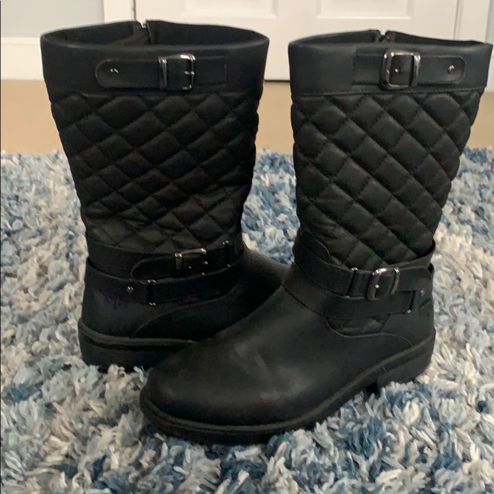 Totes snow boots - size 9